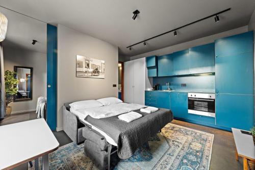Apartment with Balcony image 9