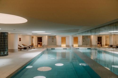 Swimming pool, Mason & Fifth, Westbourne Park in Marylebone
