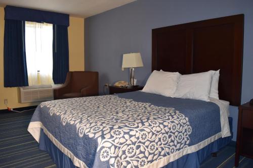 Days Inn by Wyndham Grand Island