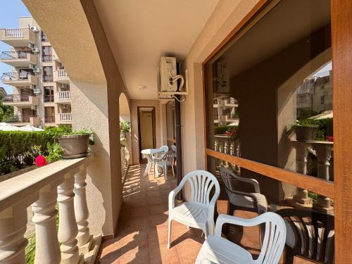 Two-Bedroom Apartment image 7
