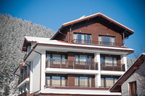 Family hotel Iskar - Hotel - Govedartsi