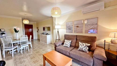 Two-Bedroom Superior Apartment image 4