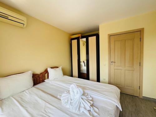 KALIA C9 One Bedroom Apartment - image 4