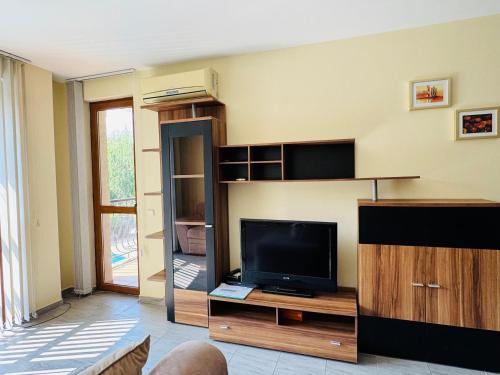 KALIA C9 One Bedroom Apartment - image 5
