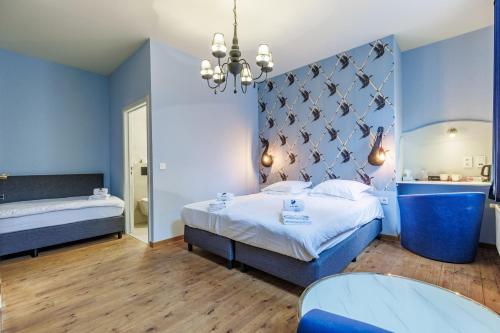 Triple Room image 7