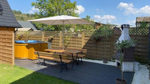 JANICKA CHATA in Dursztyn