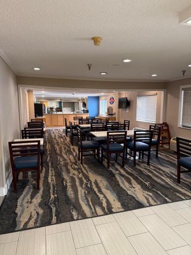 เบย์มอนต์ บาย วินด์แฮม โคลัมเบีย, มอ   (Baymont by Wyndham Columbia, MO) in โคลัมเบีย (MO)