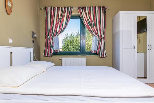 . Breza Ravna Gora Rooms and Bistro