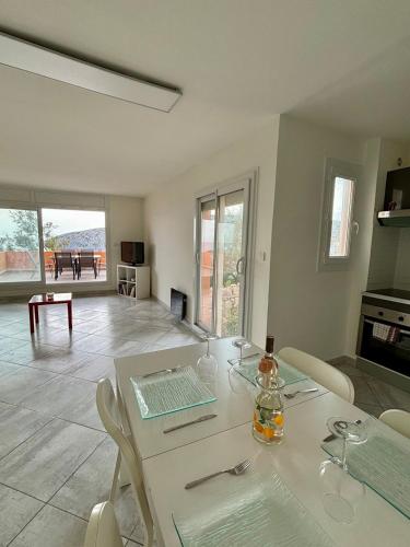 Une parenthese sur l'eau in Les Iles