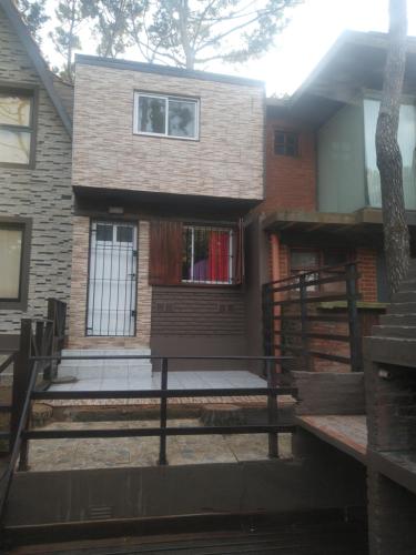 . Casa Roja 2 cdas del mar