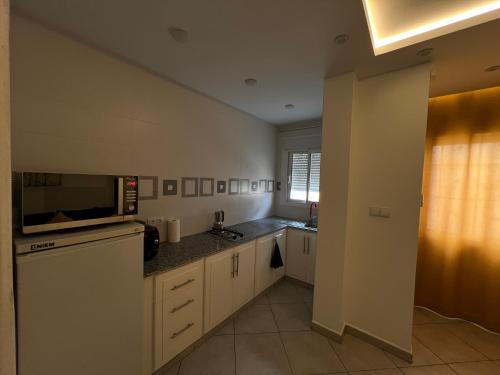 cuisine, Charmant T2 au cœur du centre-ville in Hai El Moudjahiddine