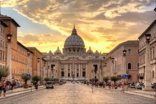 450mt to Basilica S.Pietro, Rome