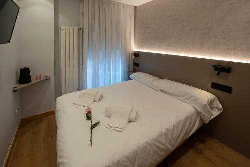 EightRooms La Rioja Pension - Baños de Ebro