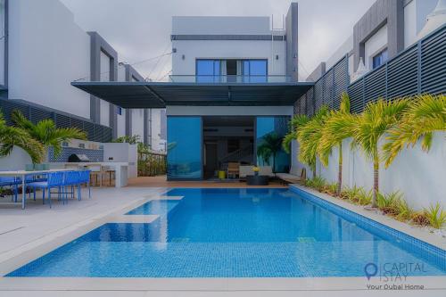 Capital Stay - 4 Bed Villa in Al Dana Fujairah