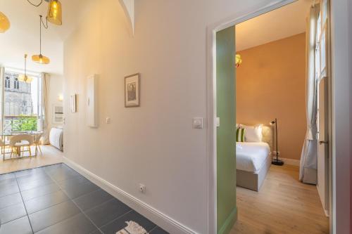 Appartement Place Pey Berland avec balcon et parking, Bordeaux (photo 9)