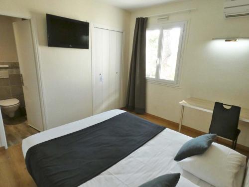 La Belle Hôtel (La Belle Hotel) in Petit Goave