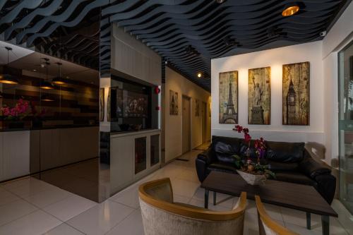 Lobby, Uptown @ Subang Airport in Sultan Abdul Aziz Shah Airport