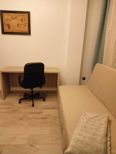 My place in Sofia - Top center - 2 bedrooms - Self check-in, Sofia