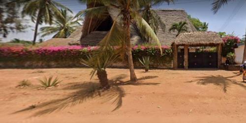 Villa con baobab e piscina in Malindi