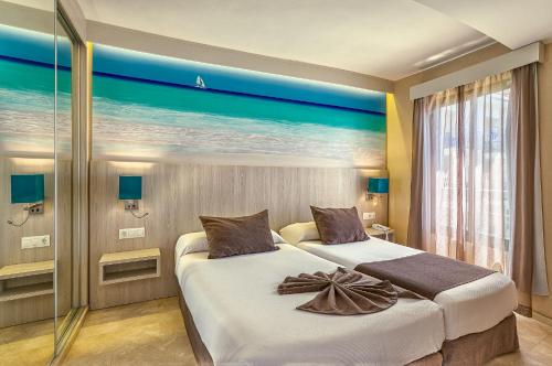 One-Bedroom Apartment (2 Adults + 1 Child)
