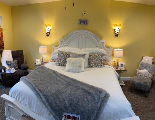 Glen Ellen Inn Secret Cottages
