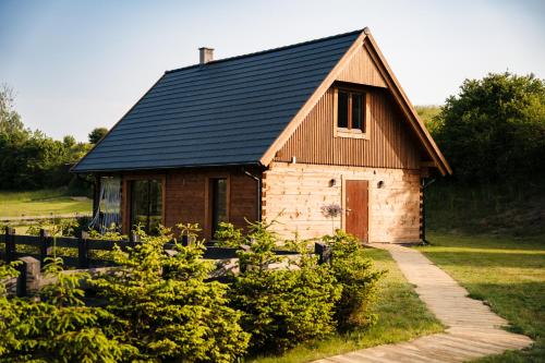 4 bedrooms, 6 beds