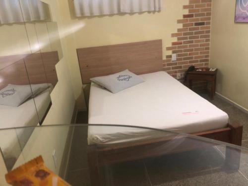 Double Room image 4