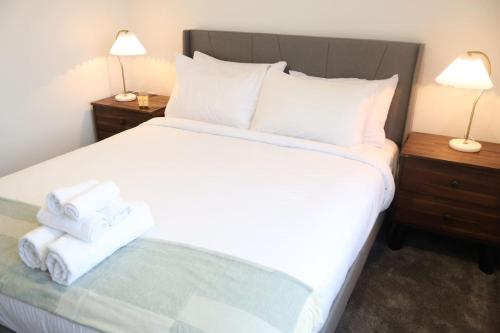 Cosy 2BR House in Awaroa Road, Auckland (foto 10)