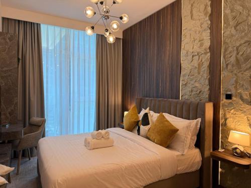 Stylish 2BR - Burj Khalifa - Waterfront View - Fully Furnished, Dubaï (photo 3)