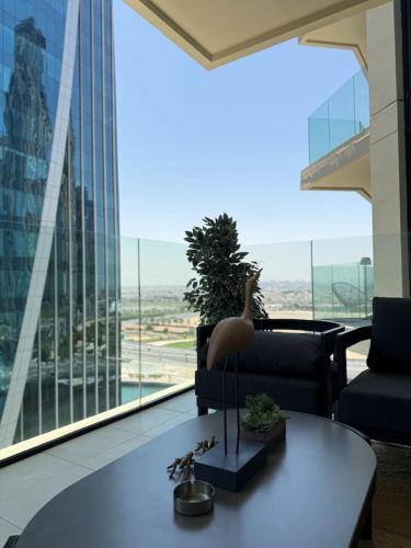 Stylish 2BR - Burj Khalifa - Waterfront View - Fully Furnished, Dubaï (photo 6)