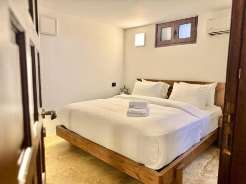 Isolee - Beachfront Standalone House, Al-Batrun (zdjęcie 5)
