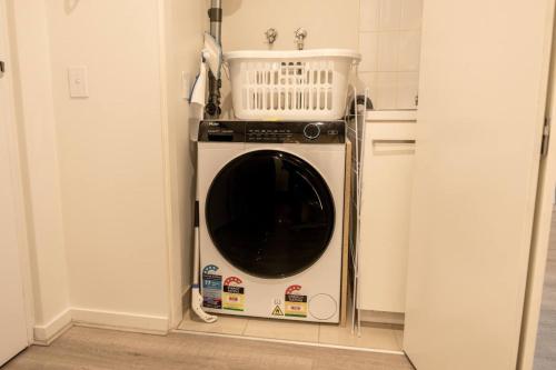 Apartment image 5
