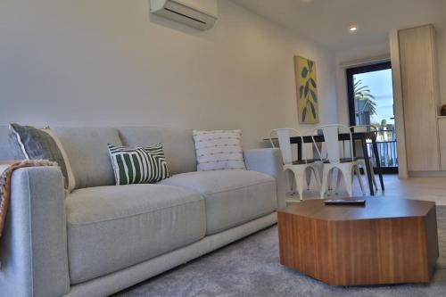 Cosy 2BR House in Awaroa Road, Auckland (fotografie 4)