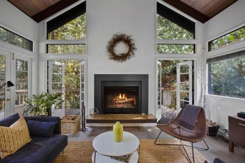 Idyllic Mill Valley cottage next to Muir Woods – khách sạn tại Marin County