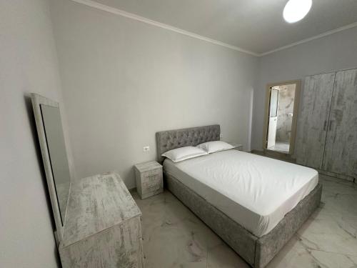 Meca 2025 Apartments in โวเร