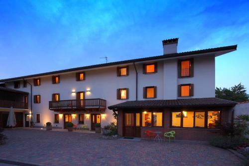  Agriturismo Tonutti, Tavagnacco bei Colloredo di Monte Albano