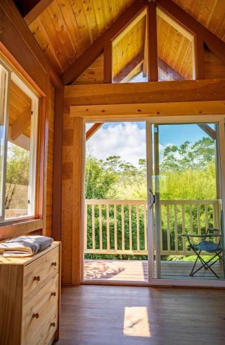 Kikala Waterfall Lodge in Wainaku (HI)
