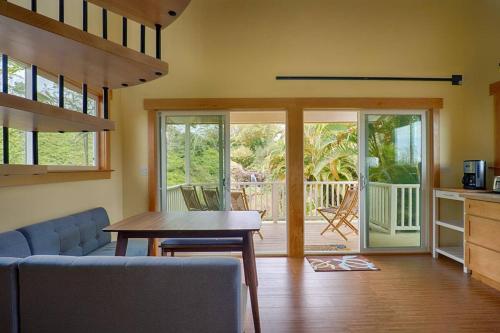 Kikala Waterfall Lodge in Wainaku (HI)