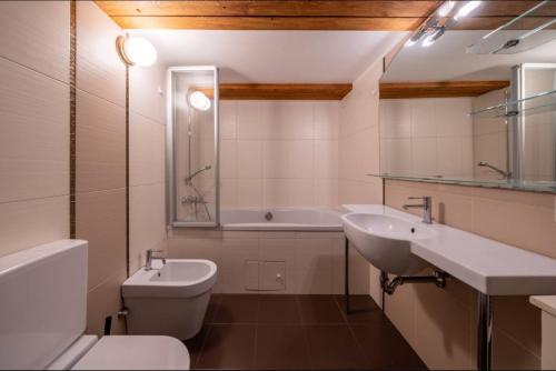 Old town Loft duplex, 24h7d self check in Loft, Riga (foto 10)