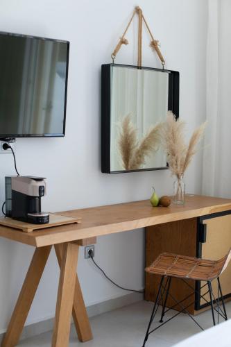 The George Hotel Mykonos - image 13