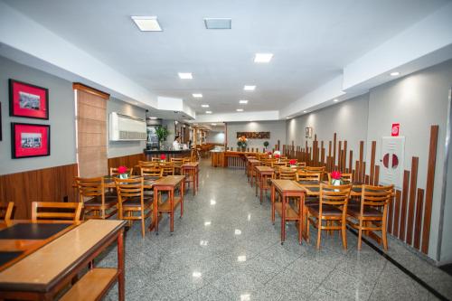 酒吧/高級酒吧, 馬托格羅索皇宮酒店 (Mato Grosso Palace Hotel) in 庫亞巴市中心