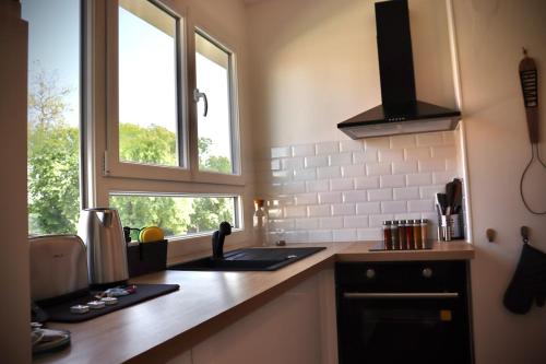 Chaleureux appartement avec parking gratuit in La Grace De Dieu
