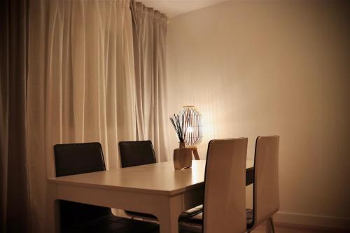 Chaleureux appartement avec parking gratuit in La Grace De Dieu