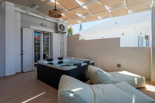 Villy Suites in Argassi