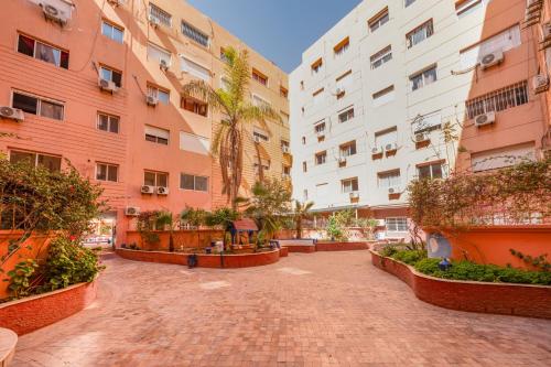 Elégant Appartement avec Piscine à Guéliz - image 2