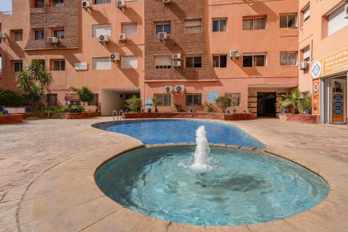 Elégant Appartement avec Piscine à Guéliz - image 6