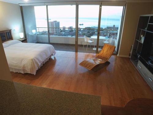 gedeelde lounge/tv-ruimte, Vista de ensueño a la bahia de Valparaiso (Vista de ensueno a la bahia de Valparaiso) in Baron