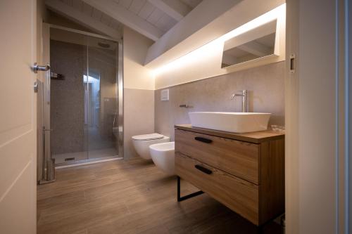 Il Casale degli Ulivi - Agriturismo - TENIMENTI LEONE