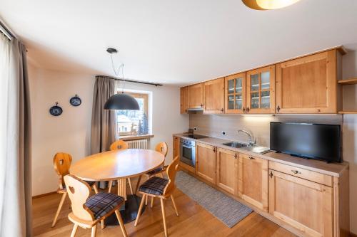 Two-Bedroom Apartment (4 Adults)