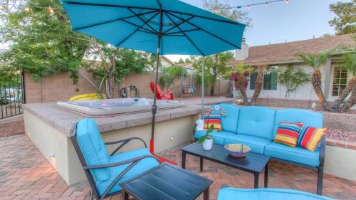 Mesa Lake Front House With Pool and Hot Tub - image 10